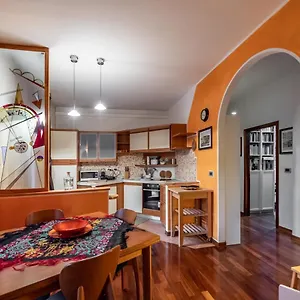 Da Luca Con Posto Auto! Appartement